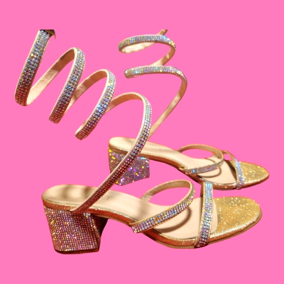 Delicacy Glittering Gold and Silver Heels - Picture 3 of 6